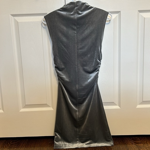 Alden Knit Dress - Picture 2 of 4